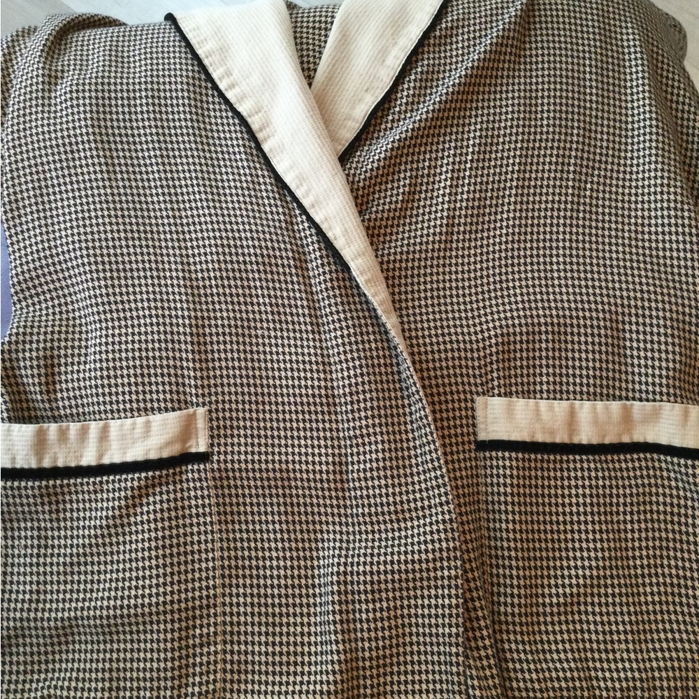 Vintage Victoria’s Secret Long Robe - Picture 7 of 9